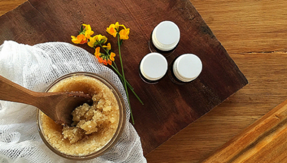 ¡Exfoliate naturalmente! ¡Exfoliate naturalmente!
